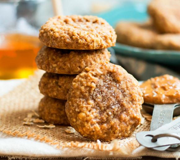 4 Ingredient Almond Butter Oatmeal Cookies | FaveGlutenFreeRecipes.com