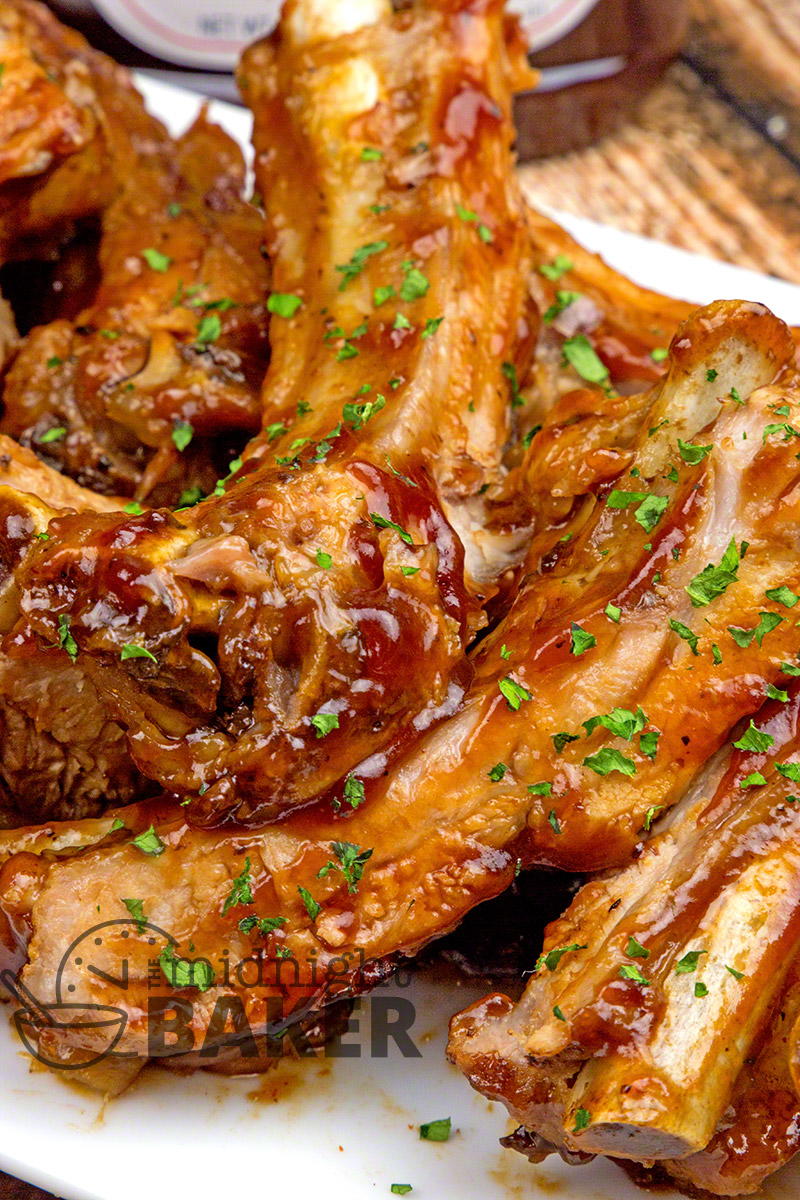 4-Ingredient Sweet and Sticky Ribs | FaveSouthernRecipes.com
