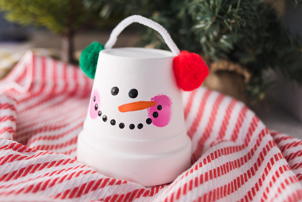 Snowman Ornaments Made from Flower Pots - The V Spot
