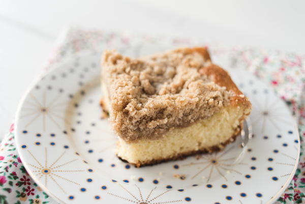 Brunch Worthy Crumb Cake