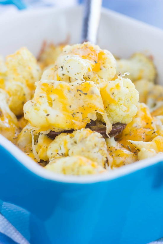 Baked Cheesy Cauliflower | RecipeLion.com