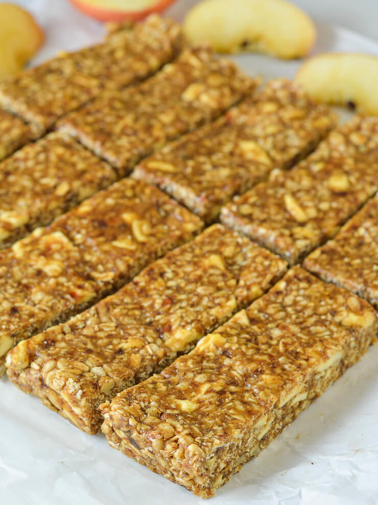 No-Bake Cinnamon Apple Energy Bars | FaveHealthyRecipes.com