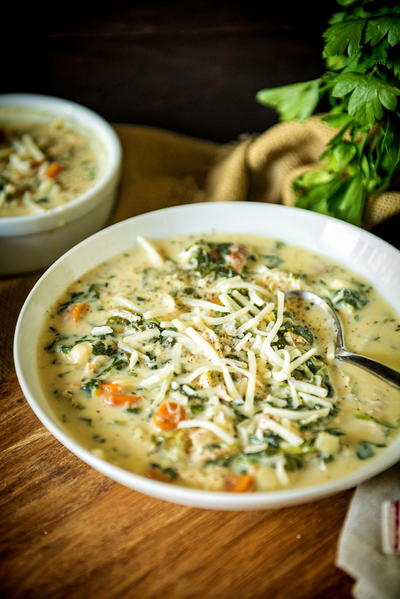 Slow Cooker Copycat Olive Garden Chicken Gnocchi Soup