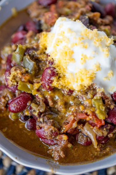 Slow Cooker Beef Chili | FaveSouthernRecipes.com