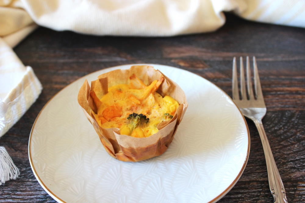 Paleo Buffalo Chicken & Broccoli Egg Cups