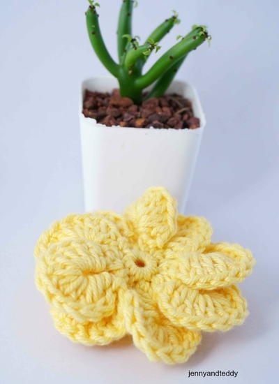 Pinwheel Crochet Flower