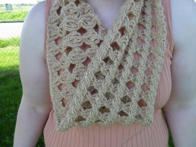 Twists and Bows Cowl