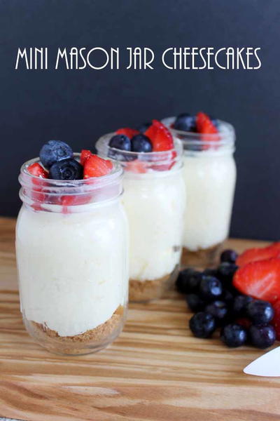 Mini Mason Jar Cheesecakes