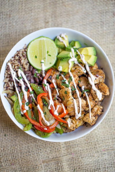 Easy Chicken Fajita Rice Bowls