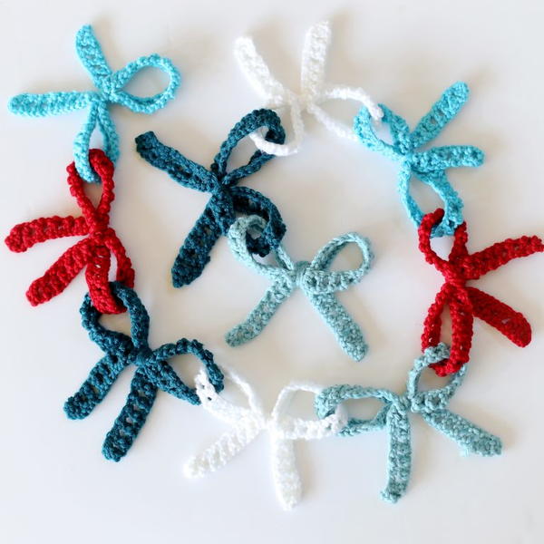 Crochet Bow Garland