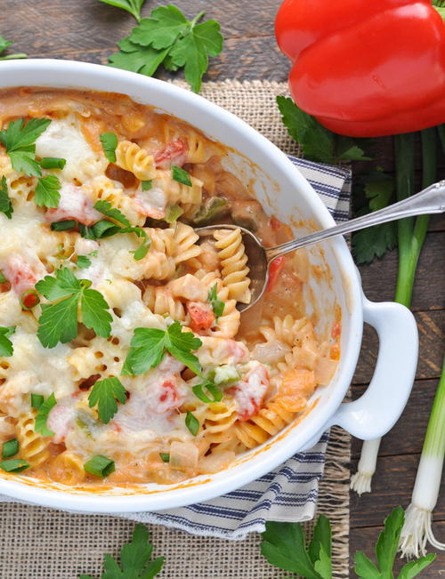 Dump-and-Bake Cajun Chicken Pasta