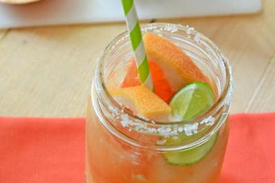 Chipotle Grapefruit Margarita Recipe