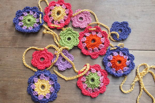 Little Crochet Flowers