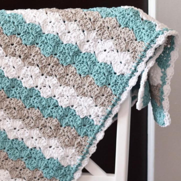 Sea Shell Stitch Crochet Baby Blanket | AllFreeCrochetAfghanPatterns.com