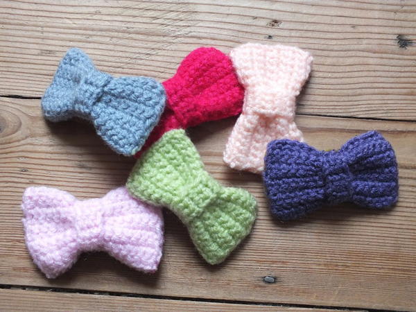 Wee Little Bow Hairclips