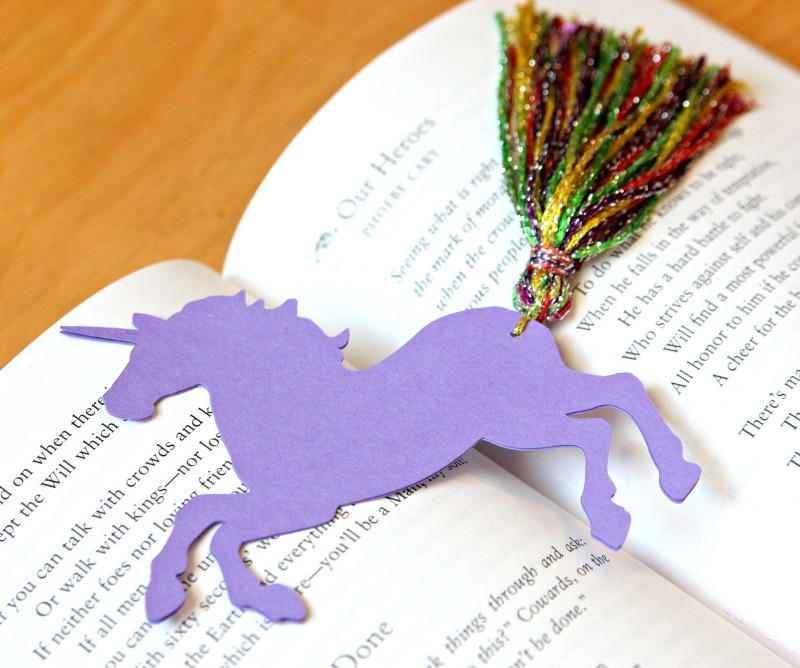 tiny unicorn diy bookmarks allfreeholidaycraftscom