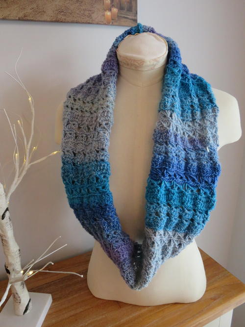 Azure Skies Crochet Cowl Pattern