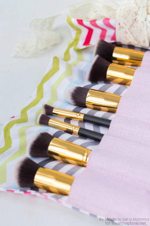 DIY Makeup Brush Roll