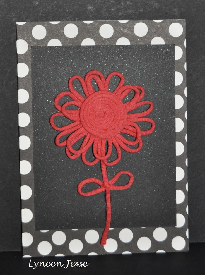Home Decor Yarn Flowers | FaveCrafts.com