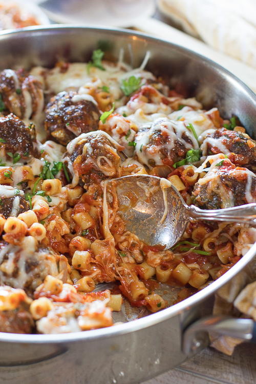 One-Pot Pasta and Meatballs
