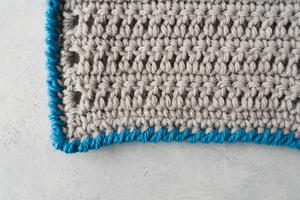 How to Crochet the Reverse Single Crochet Edging