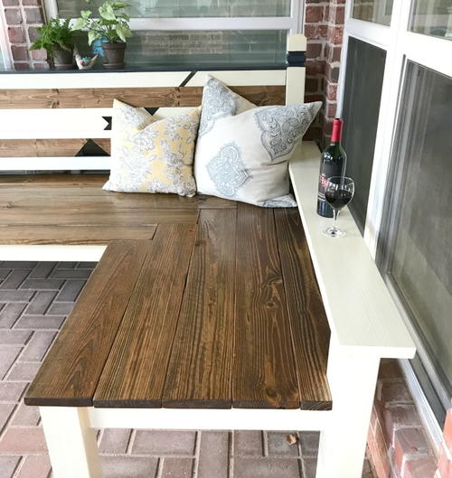 L-Shaped DIY Outdoor Bench DIYIdeaCenter.com