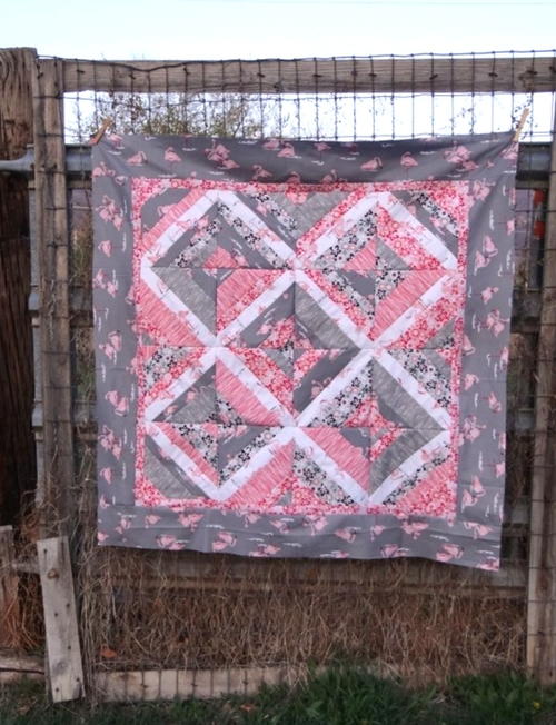 Flamingo Legs String Quilt