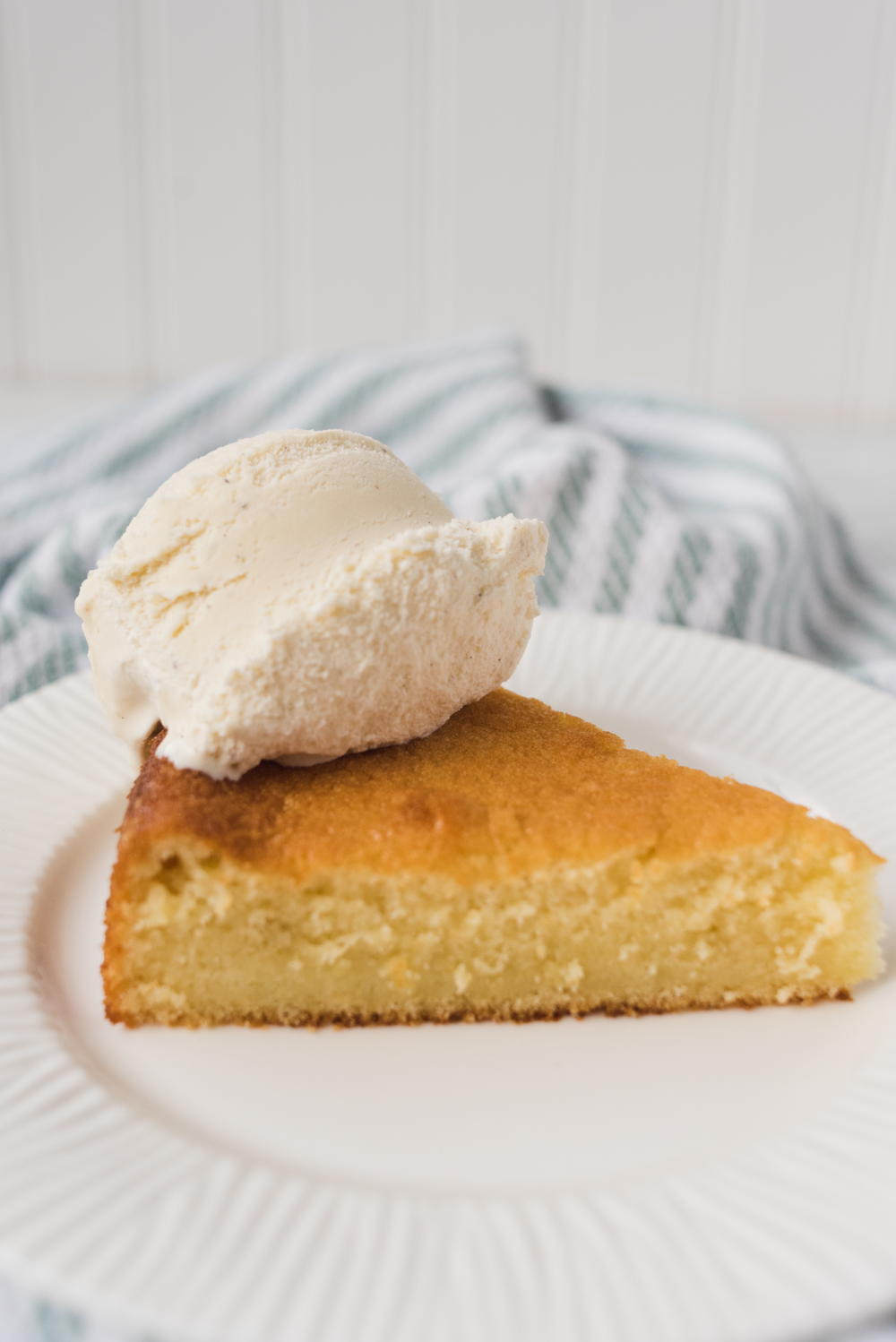 California Pizza Kitchen Copycat Butter Cake
