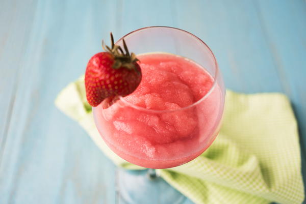 Deluxe Strawberry Frose