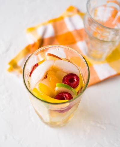 Best-Ever White Sangria