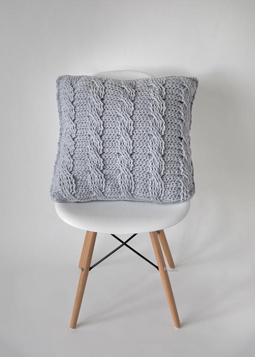 Crochet Cabled Throw Pillow Pattern