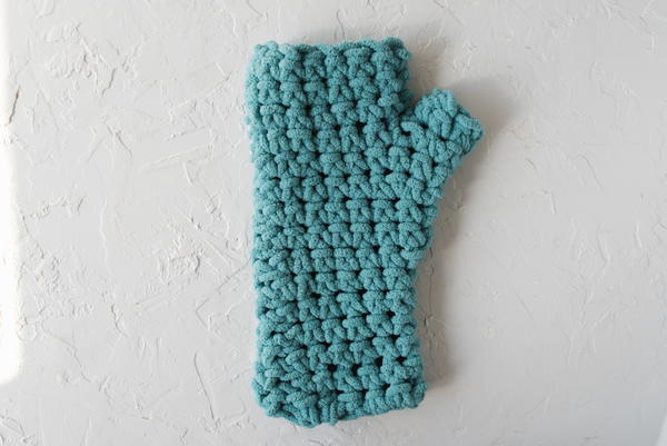 Crochet Fingerless Mittens Pattern