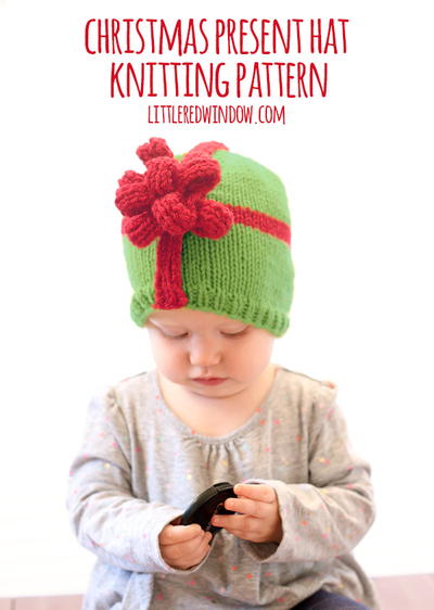 Christmas Present Bow Hat Knitting Pattern 