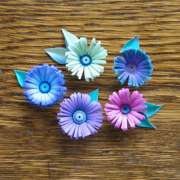 Quilled Fringe Paper Flowers