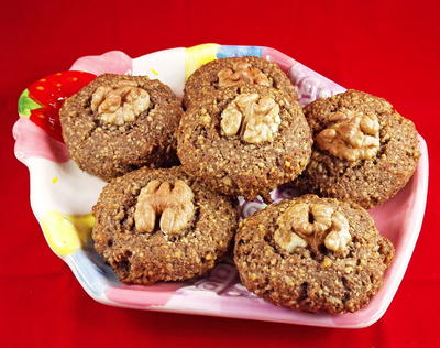 Gluten-Free Walnut Cookies