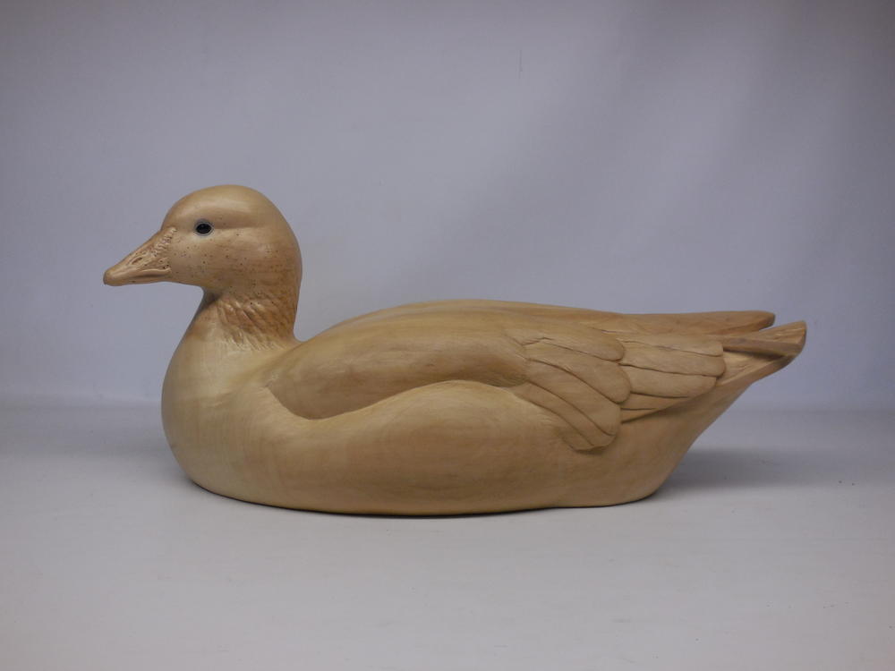 Mastering the Art of Goose Decoy Painting: A Comprehensive Guide for Realistic Hunting Accessories