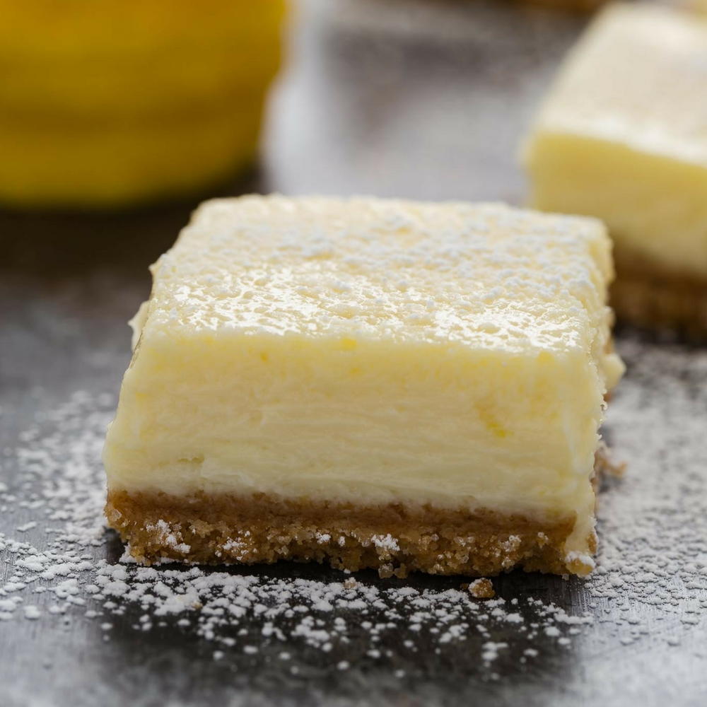 Easy Lemon Cheesecake Bars