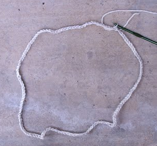 How to Crochet: Chain Circle