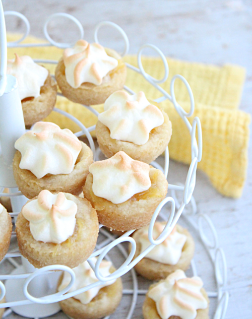 Lemon Meringue Pie Cookie Bites