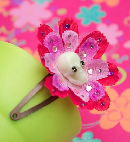 Flower for the Dead DIY Hair Clip | AllFreeJewelryMaking.com