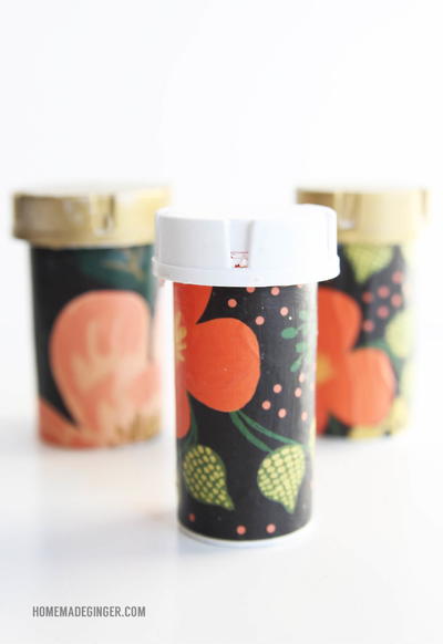Recycle Pill Containers into Organizers Recycle Pill Containers into Organizers