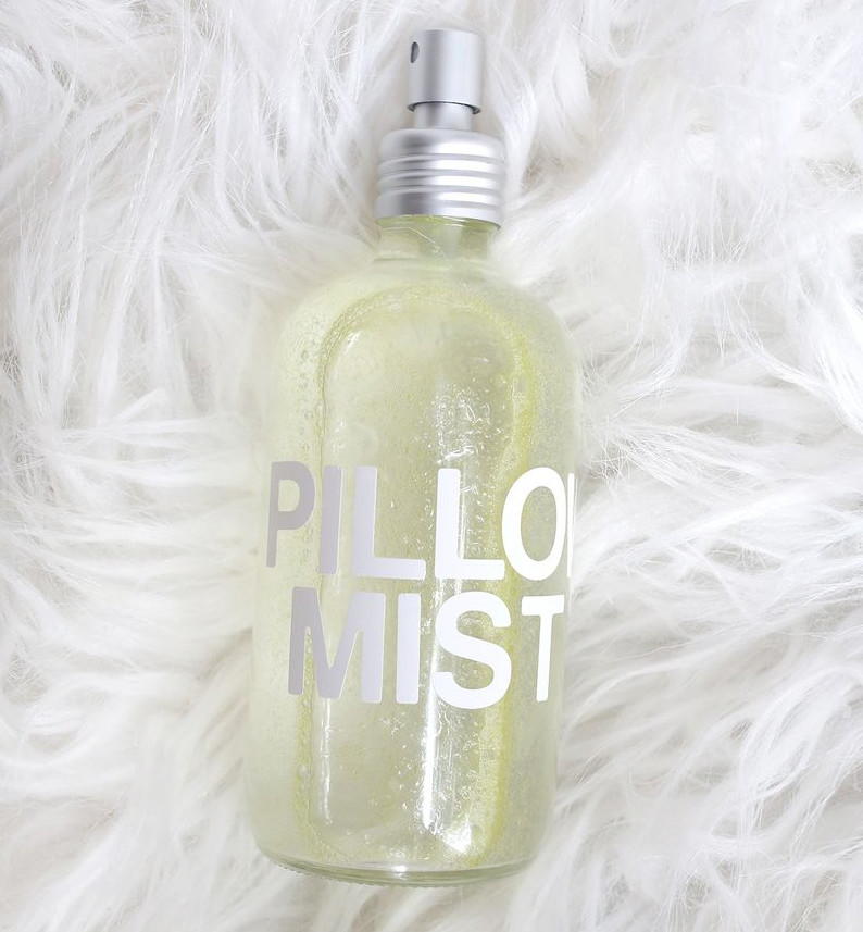 Diy Pillow Mist : Lavender Pillow Spray DIY for Naturally Better Sleep ...