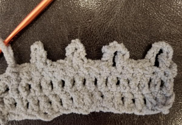 Crocheting a Picot Stitch 8