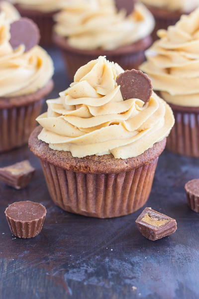 Chocolate Cupcakes with Peanut Butter Frosting
