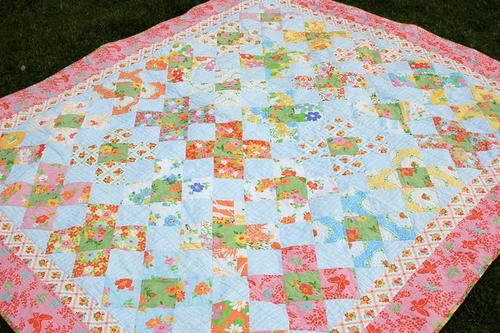 Vintage Dreams Twin Bed Quilt