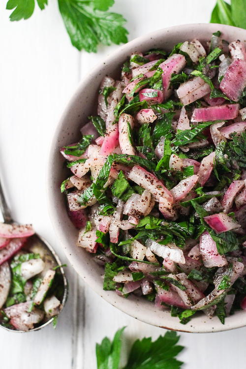 How to Make Sumac Onions