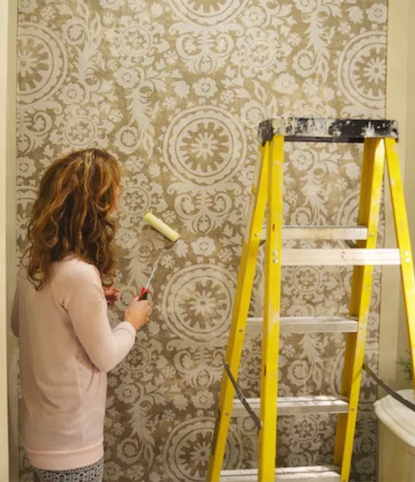 DIY Fabric Wallpaper | DIYIdeaCenter.com