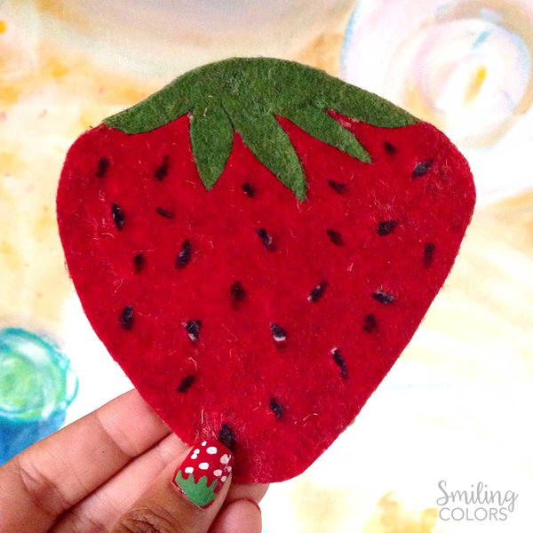 No Sew Strawberry Coasters