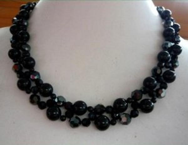 Black Swan Necklace