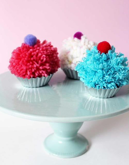 Mini Pom-Pom Cupcake Magnets